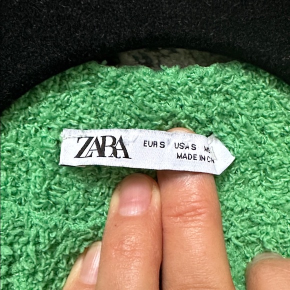 Zara Vibrant Green Turtleneck Sweater - Picture 3 of 6